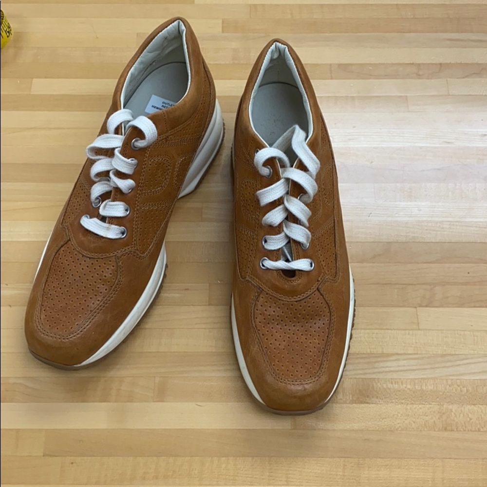 Hogans leather sneaker